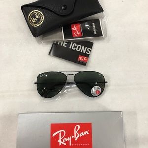 NIB Rayban polarized aviators